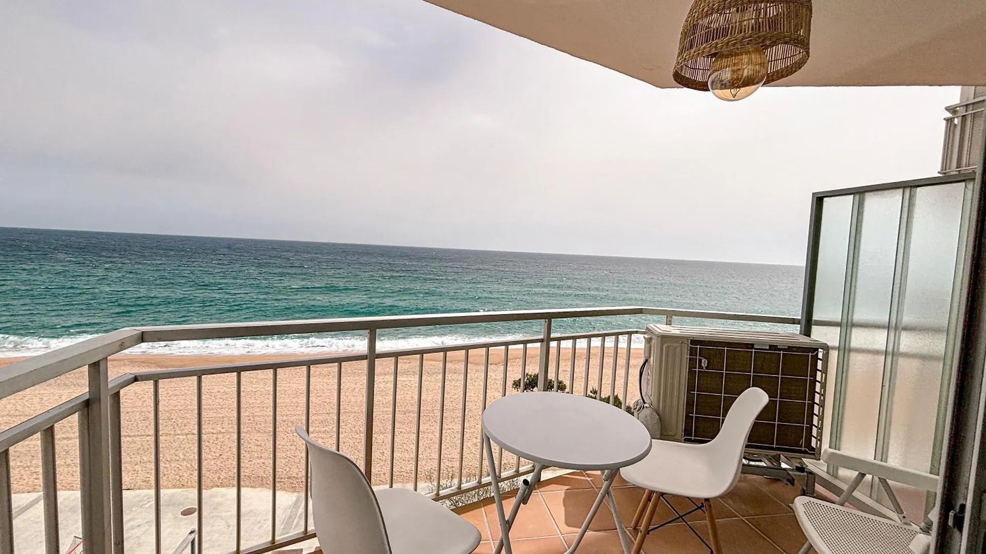 Apartamento A Primera Linea De Mar En Playa De Aro location